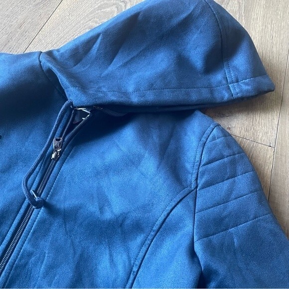 F Collections Leggi Tutto Women’s Jacket&Coat With Hood Blue Velvet Leather(M) - Picture 9 of 13